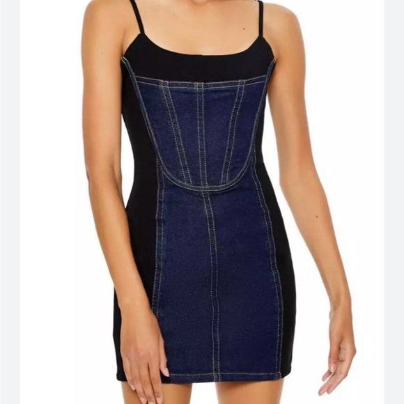Chic Denim Corset Dress with Spaghetti Straps - Picture 1 of 4